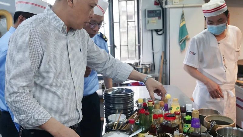 揭秘休闲食品品牌加盟代理：价格背后的考量因素